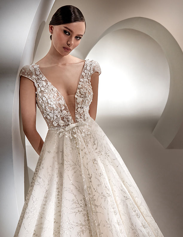 NICOLE Milano Luxus Brautlabel aus Italien - in der Schweiz anprobieren und kaufen